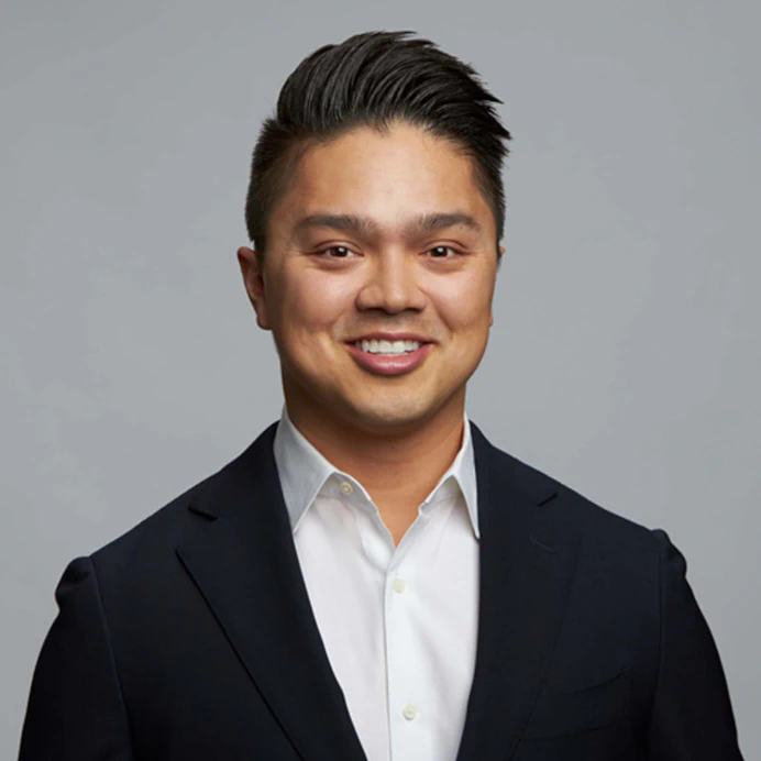 Dr. Alex Maldonado, top-rated dentist at Maldonado Dentistry in Treasure Island, FL, serving all of St. Petersburg, FL